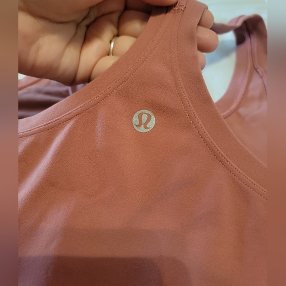 Lululemon NULU Cool Racerback Tank Top *Shorter Length Sz 4 - Picture 8 of 12